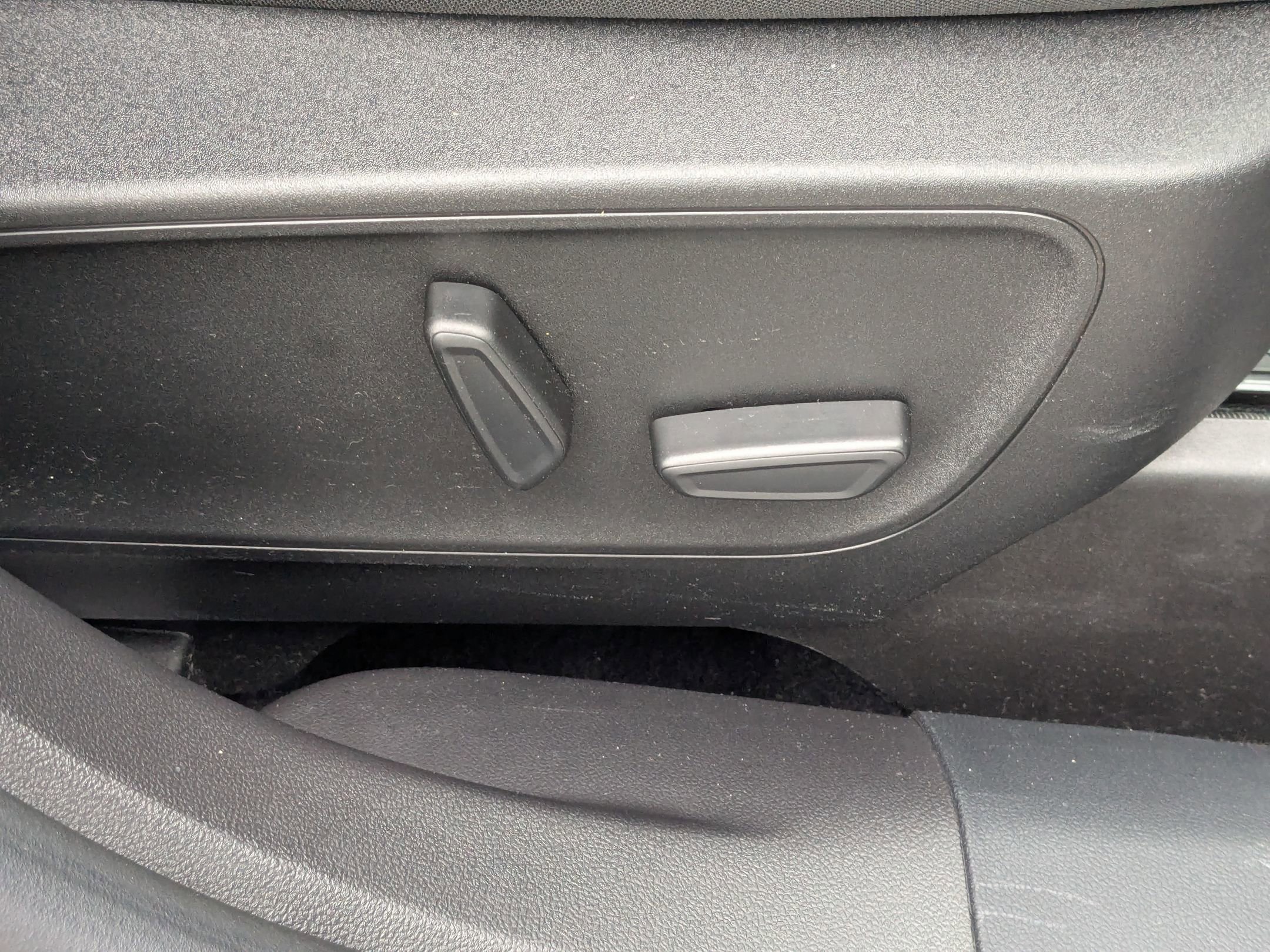 Certified 2023 Ford Escape ST-Line Select w/ Tech Pack #2 image 37