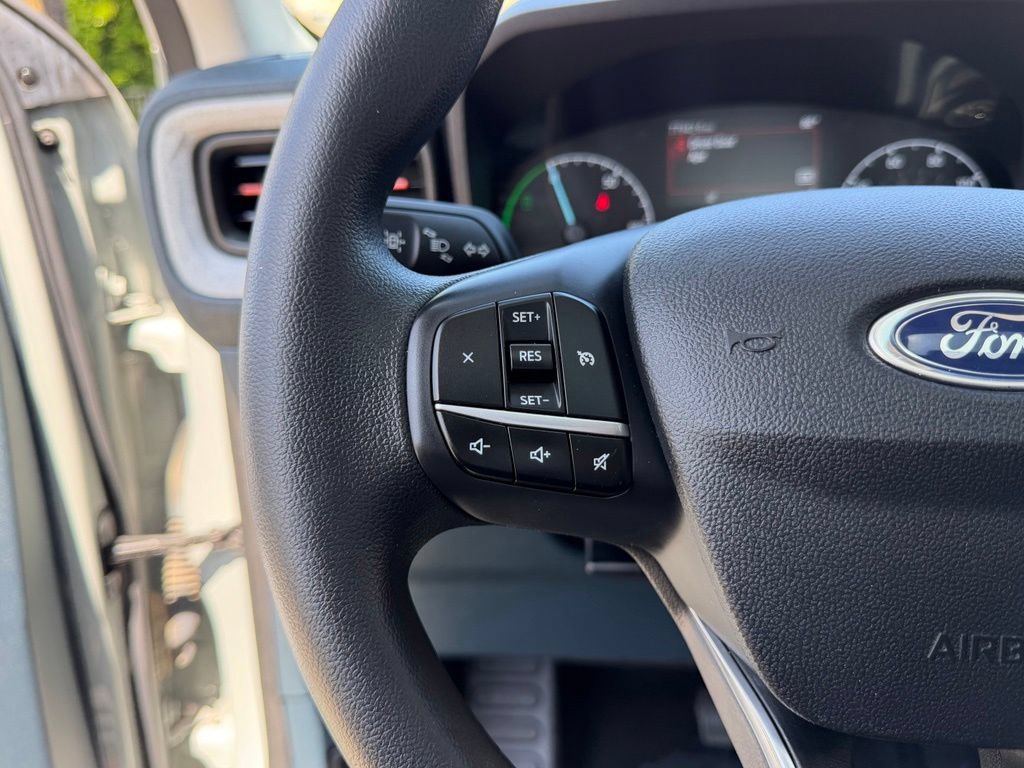 Certified 2022 Ford Maverick XLT FWD image 28