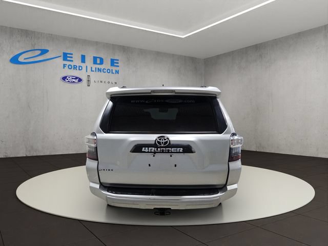 Used 2024 Toyota 4Runner TRD Off-Road Premium w/ Moonroof Package AWD/4WD image 9