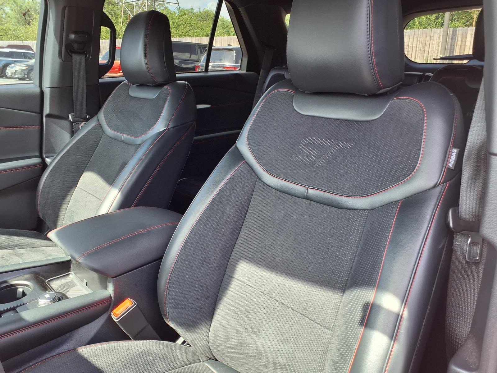 Certified 2025 Ford Explorer ST w/ Sun And Sound Package RWD image 14
