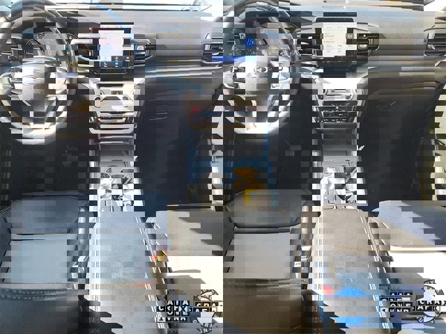 Certified 2023 Ford Explorer XLT w/ Equipment Group 202A image 8