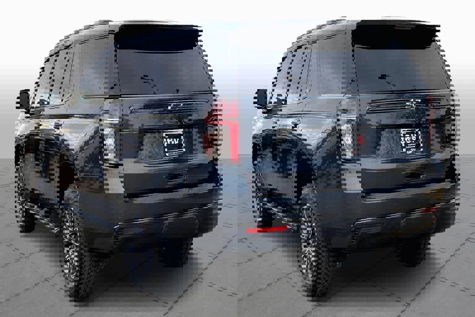 Used 2021 Chevrolet Tahoe Z71 w/ Z71 Signature Package image 8