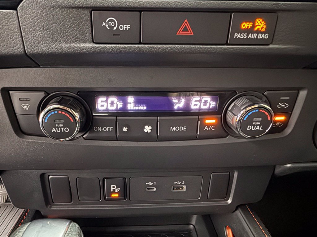 Used 2024 Nissan Frontier PRO-4X w/ Technology Package AWD/4WD image 6