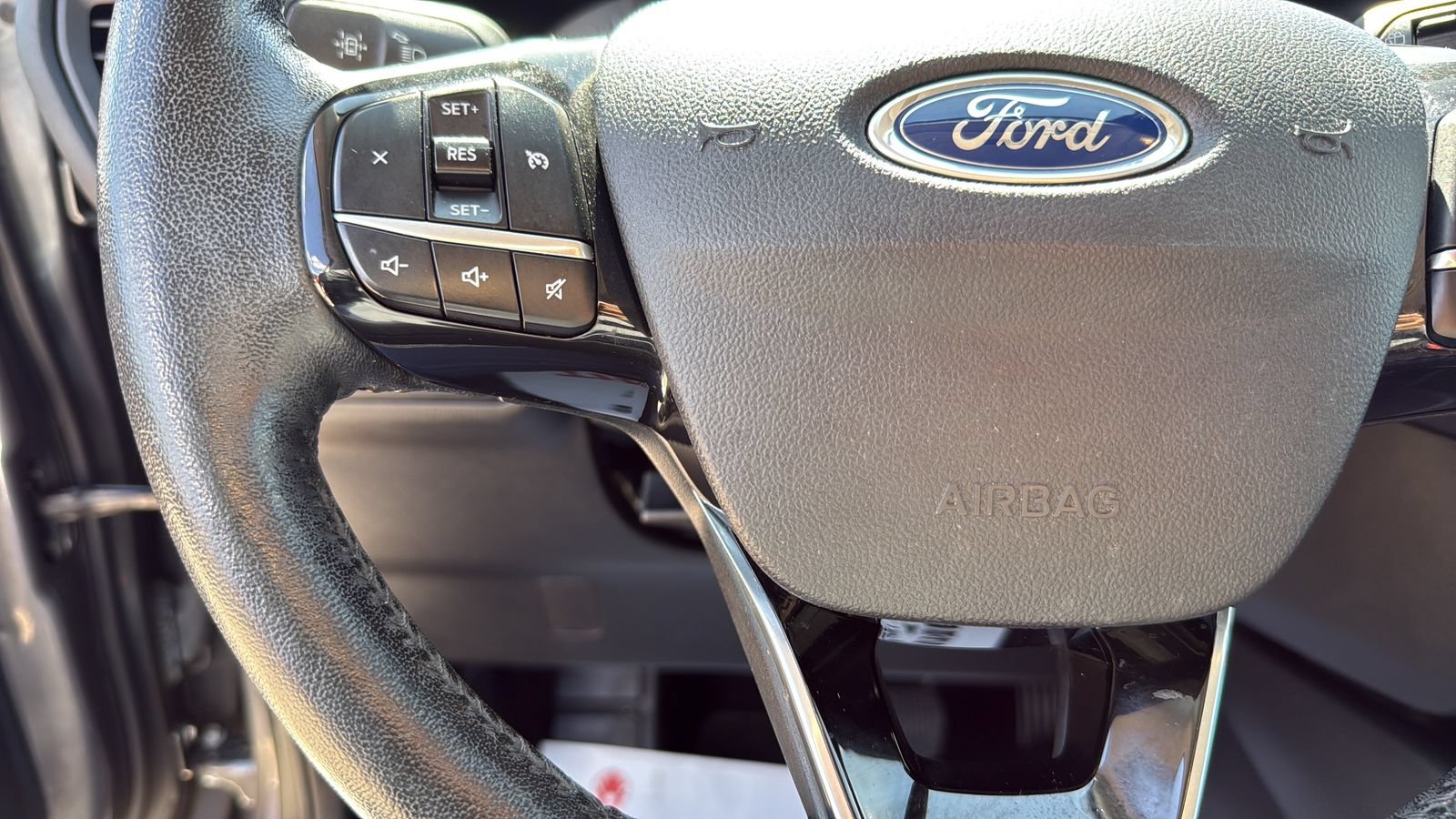 Certified 2021 Ford Escape SEL AWD/4WD image 16