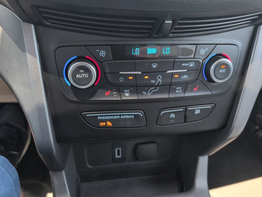 Certified 2018 Ford Escape SEL FWD image 20