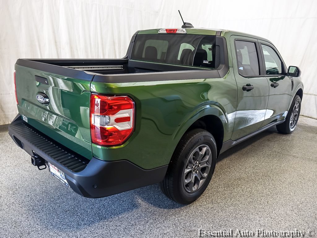 Certified 2025 Ford Maverick XLT w/ Equipment Group 301A AWD/4WD image 9