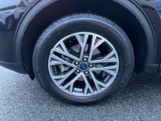 Certified 2022 Ford Escape SEL image 11