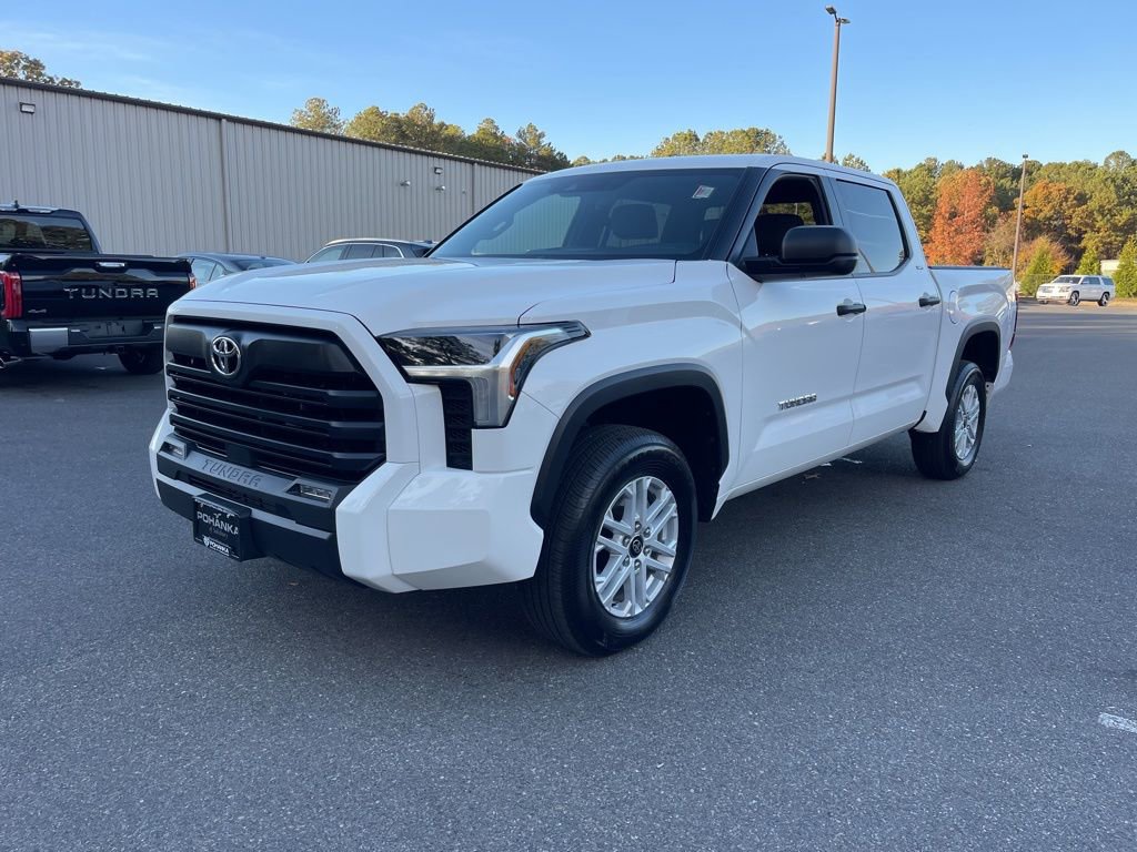 Used 2025 Toyota Tundra SR5 video 2