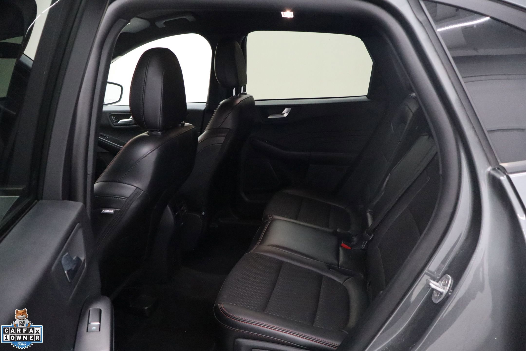 Certified 2025 Ford Escape ST-Line image 32