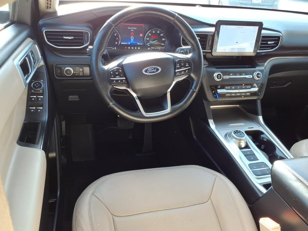 Certified 2020 Ford Explorer Limited RWD image 13