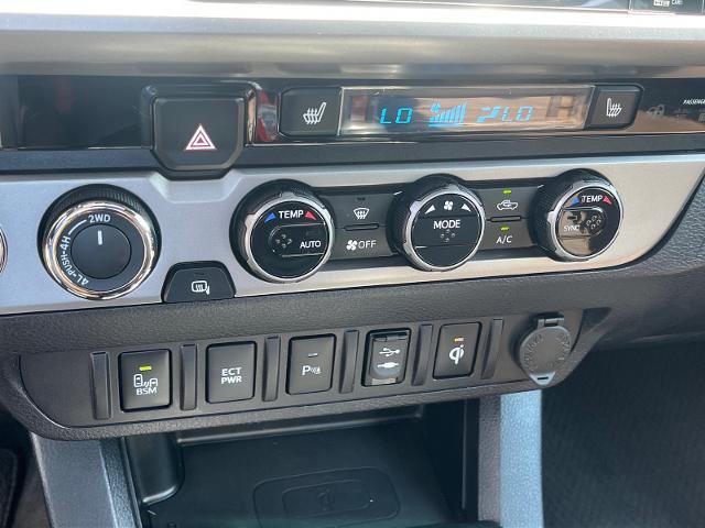 Used 2017 Toyota Tacoma Limited w/ Tow Package AWD/4WD image 15