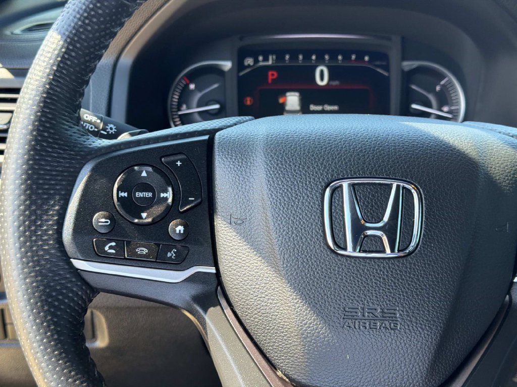 Used 2024 Honda Passport EX-L image 25