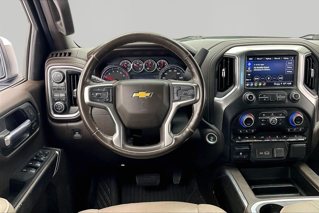 Used 2021 Chevrolet Silverado 1500 LTZ w/ Z71 Off-Road Package AWD/4WD image 5