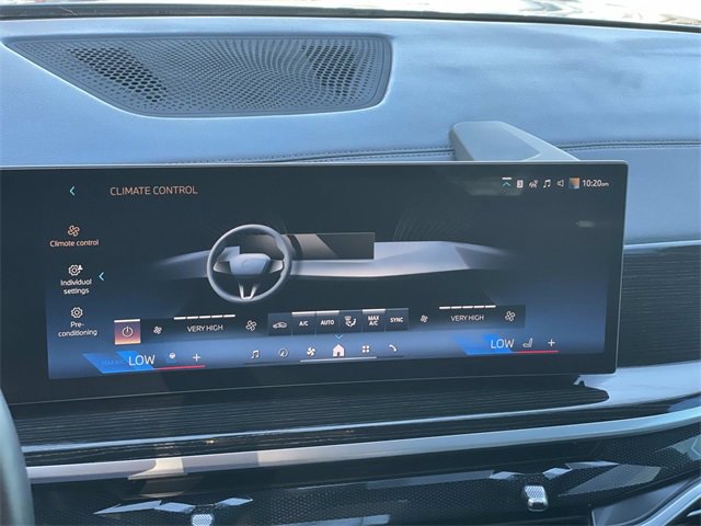 Used 2024 BMW X7 xDrive40i w/ M Sport Package image 11