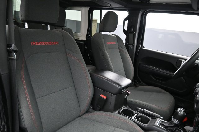Used 2025 Jeep Wrangler Unlimited Rubicon AWD/4WD image 25
