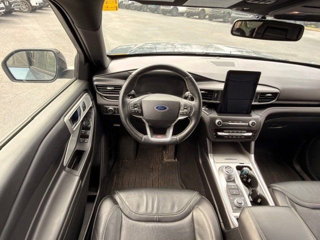 Certified 2020 Ford Explorer ST w/ Premium Technology Package image 9