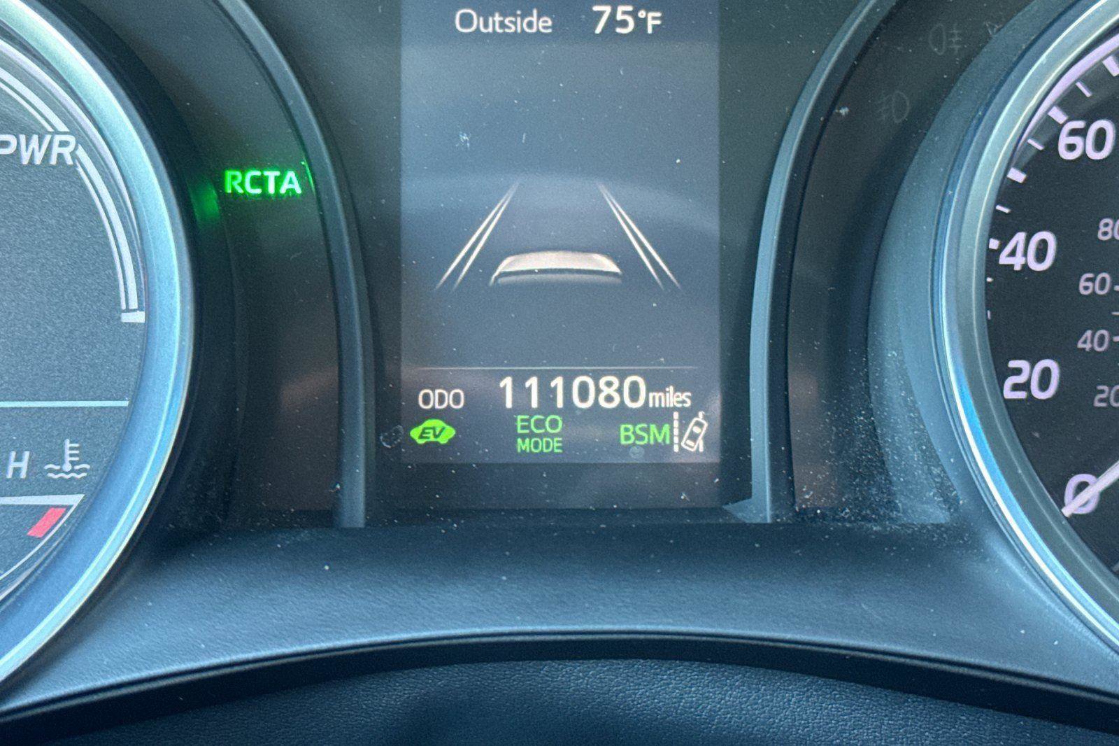 Used 2018 Toyota Camry SE w/ Audio Package FWD image 29