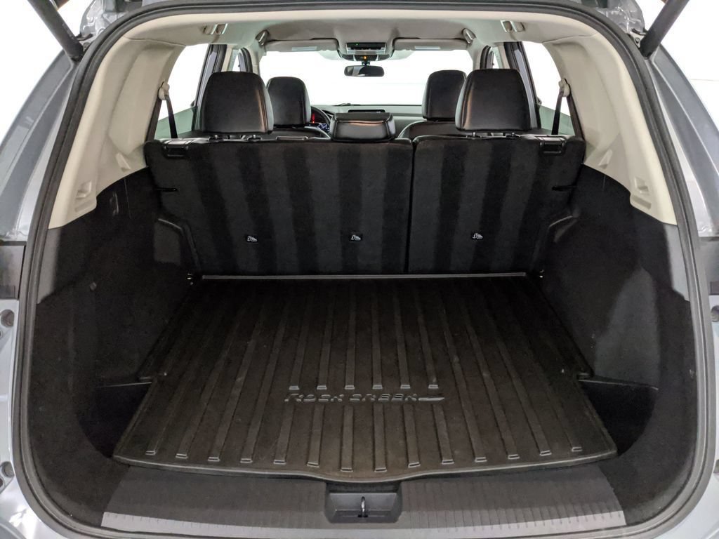 Used 2025 Nissan Rogue SV AWD/4WD image 19