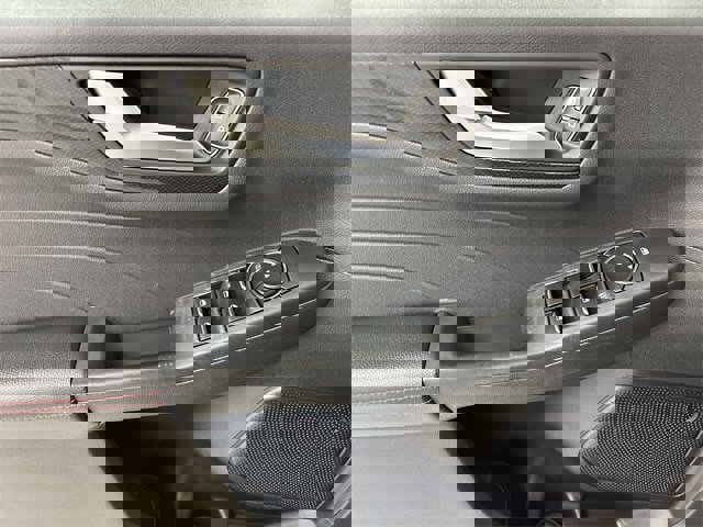 Certified 2023 Ford Escape ST-Line w/ Tech Pack #1 image 5