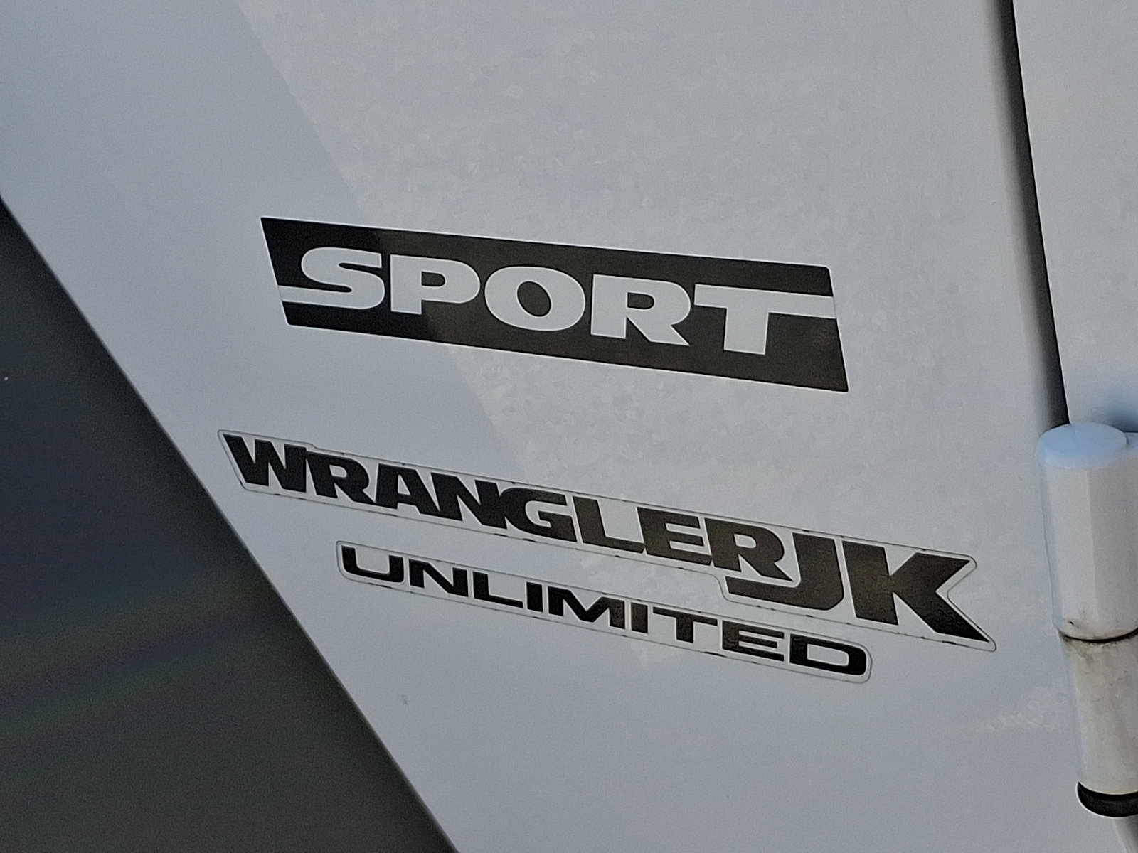 Used 2018 Jeep Wrangler Unlimited Sport S AWD/4WD image 29
