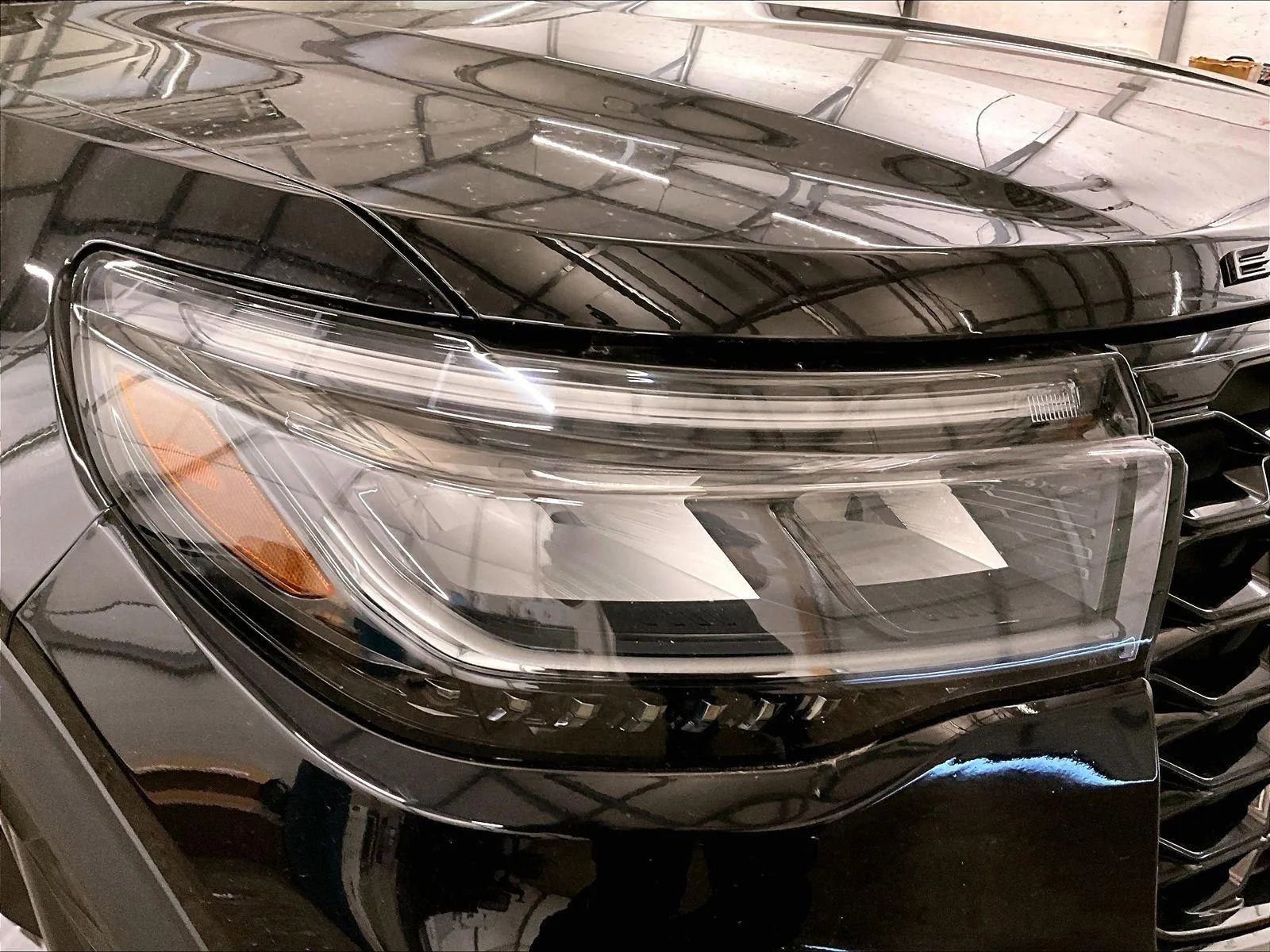 Certified 2025 Ford Explorer ST AWD/4WD image 28