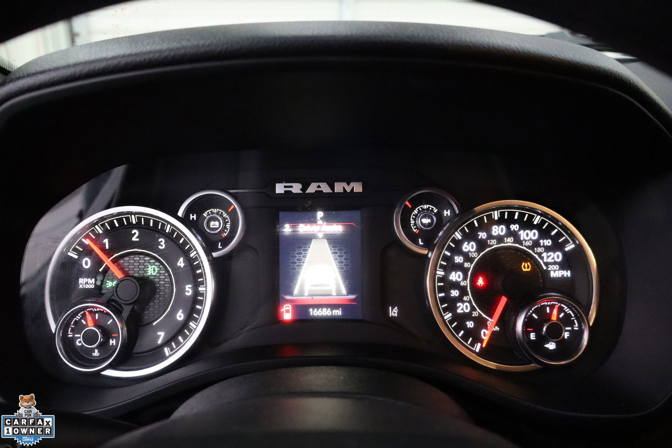 Used 2025 RAM 1500 Lone Star image 14