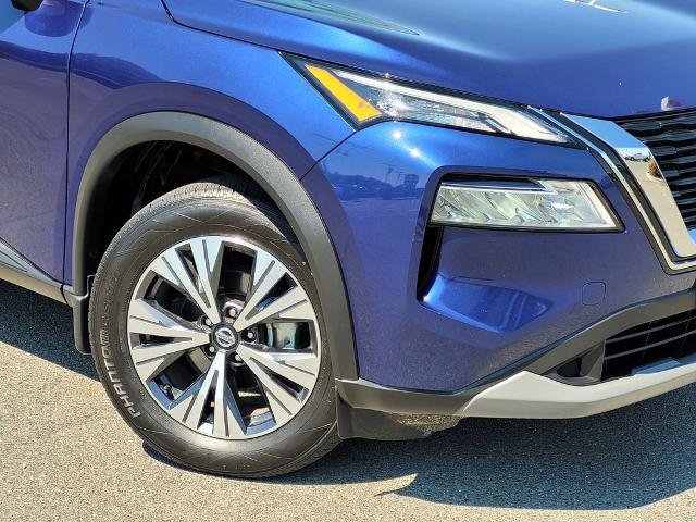 Used 2021 Nissan Rogue SV w/ Premium Package FWD image 9
