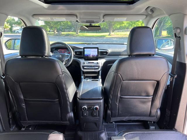 Certified 2023 Ford Explorer XLT w/ Equipment Group 202A AWD/4WD image 34