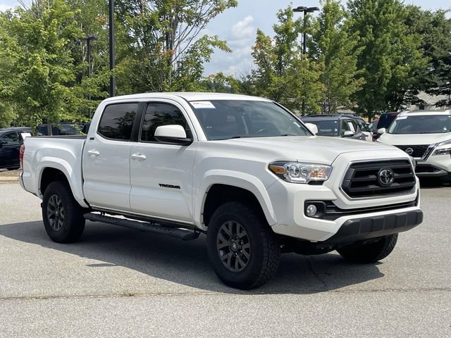 Used 2023 Toyota Tacoma SR5 AWD/4WD image 7