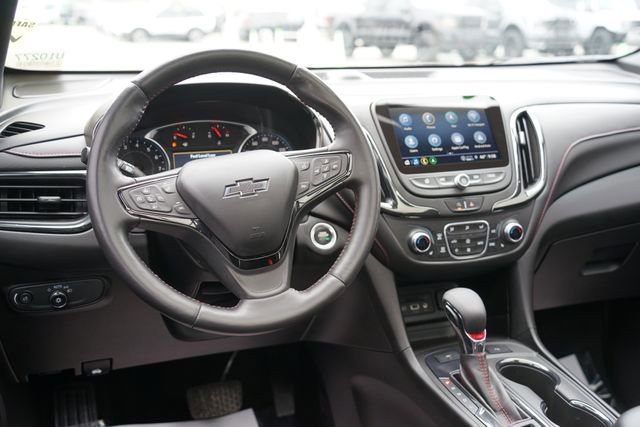 Used 2022 Chevrolet Equinox RS w/ RS Leather Package image 10