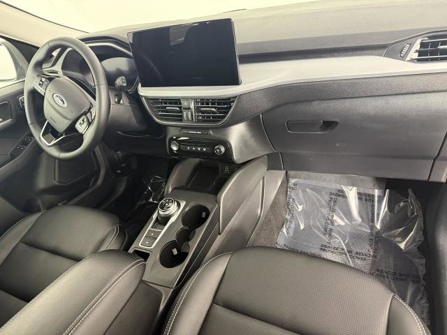 Certified 2025 Ford Escape Platinum image 11