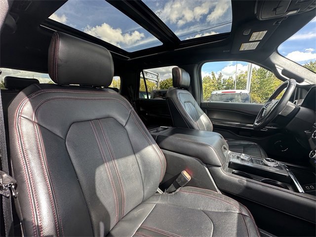 Certified 2019 Ford Expedition Limited w/ Equipment Group 303A image 38