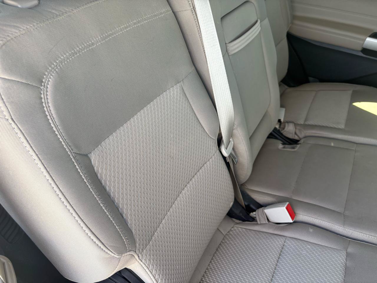 Certified 2022 Ford Explorer XLT RWD image 48
