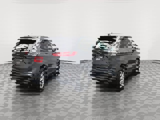 Certified 2024 Ford Edge SEL image 5