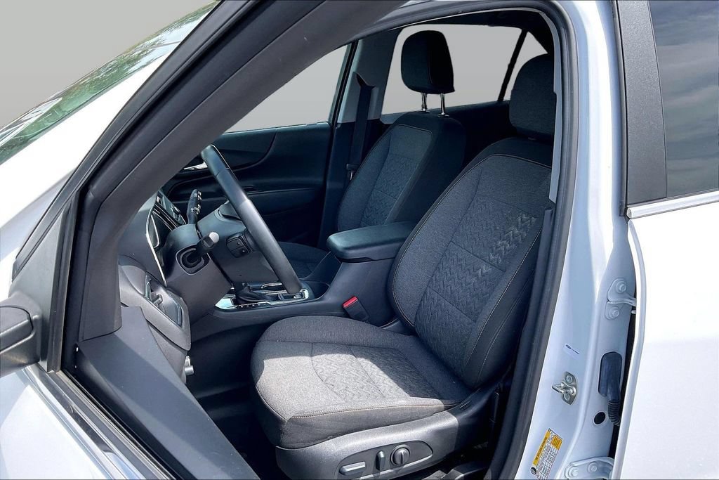 Used 2024 Chevrolet Equinox LT FWD image 25