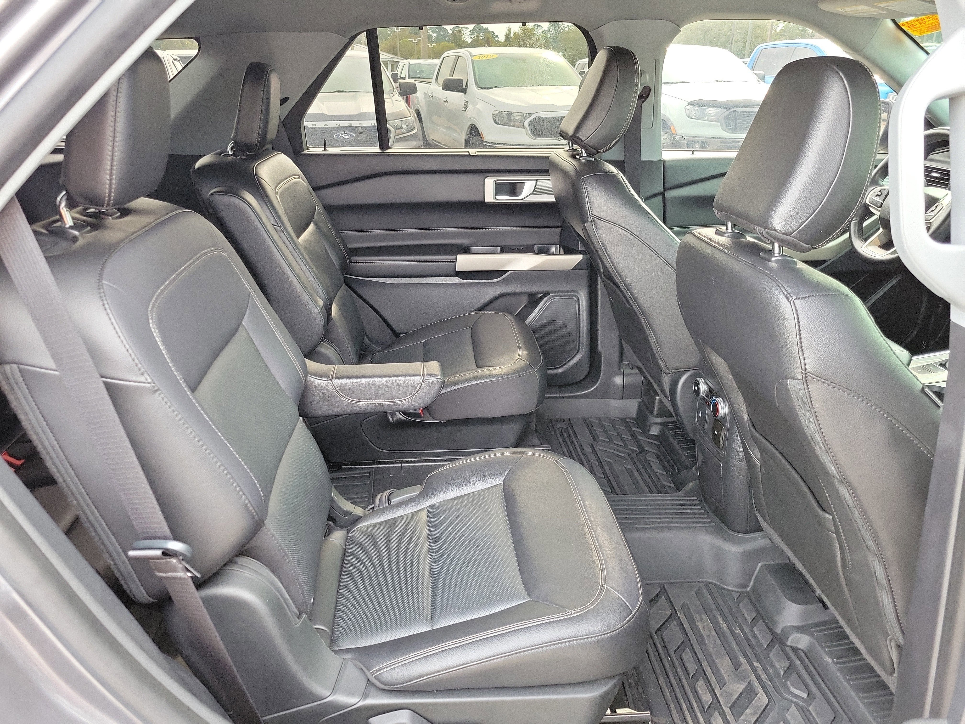 Certified 2022 Ford Explorer Limited image 28