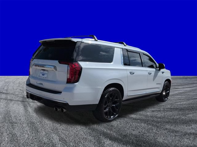Used 2021 GMC Yukon XL Denali w/ Denali Ultimate Package AWD/4WD image 4
