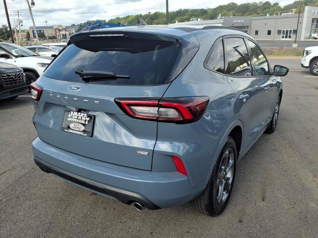 Certified 2024 Ford Escape ST-Line w/ Equipment Group 301A FWD image 4