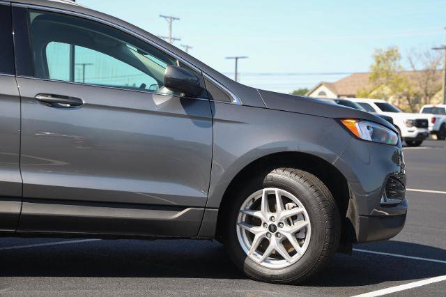 Certified 2024 Ford Edge SEL w/ Convenience Package AWD/4WD image 5