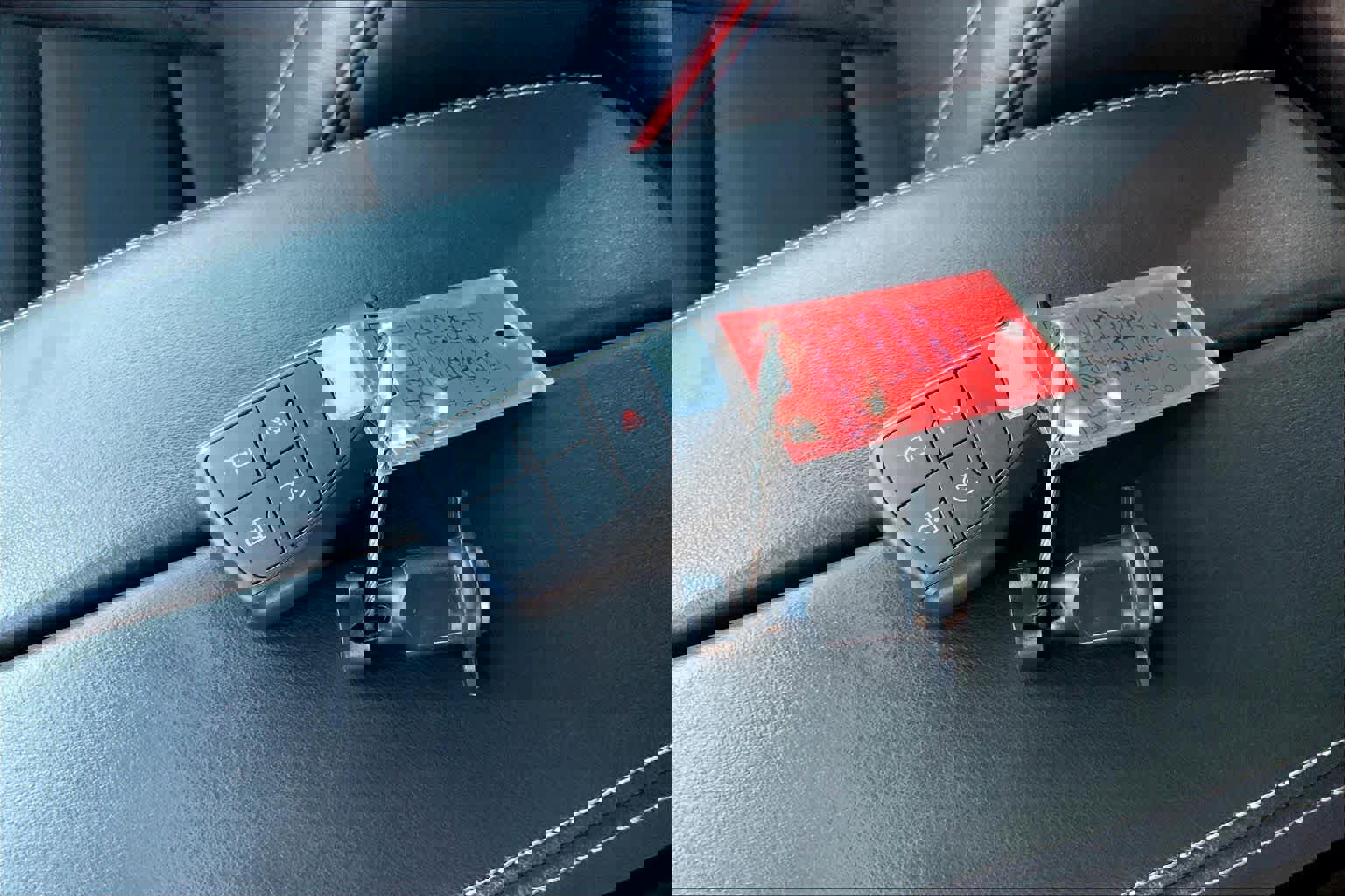 Used 2023 Buick Envision Essence w/ Technology Package I image 15