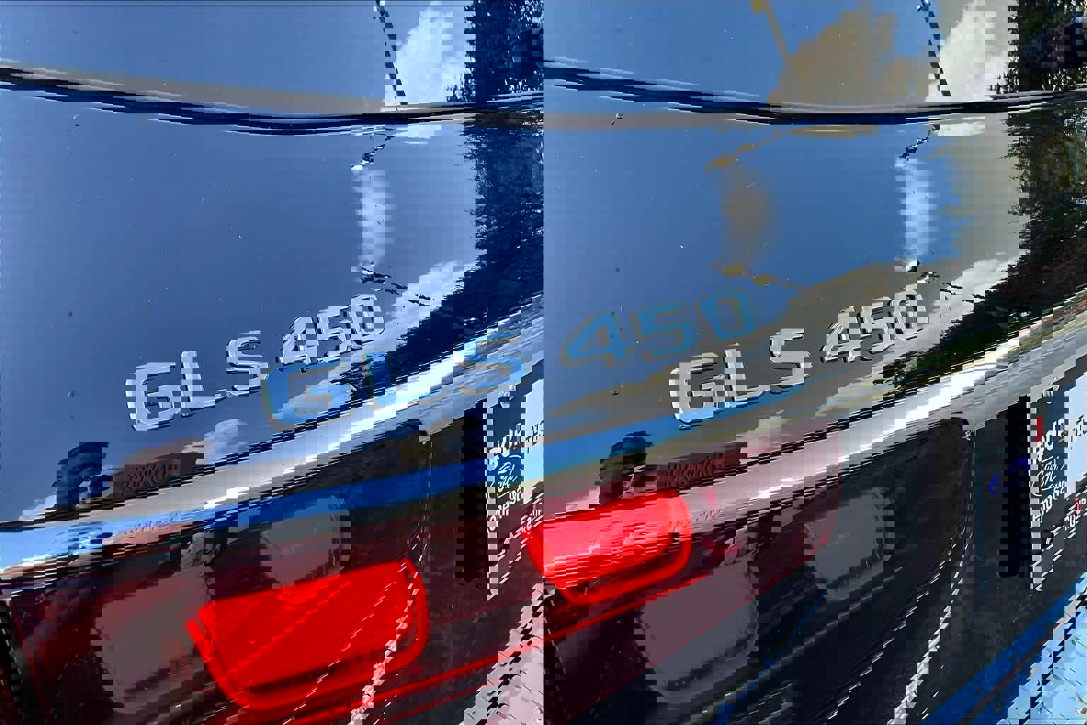 Used 2025 Mercedes-Benz GLS 450 4MATIC image 30