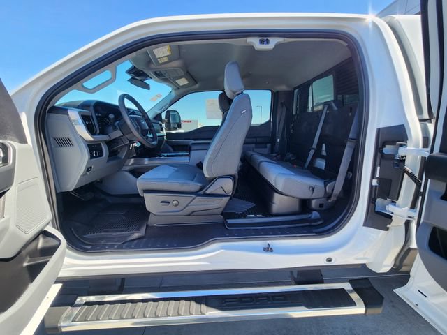 Certified 2024 Ford F250 XLT w/ 360-Degree Camera Package AWD/4WD image 13