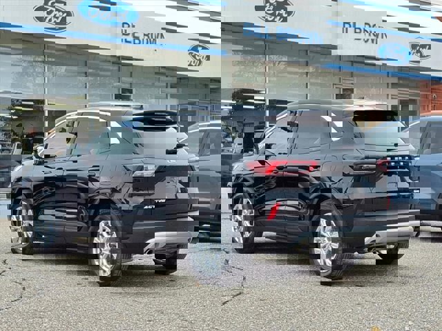 Certified 2023 Ford Escape Active w/ Tech Pack #2 image 3