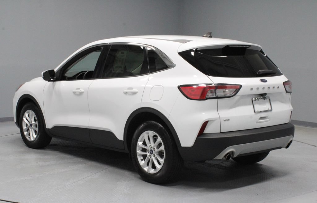 Certified 2021 Ford Escape SE FWD image 8