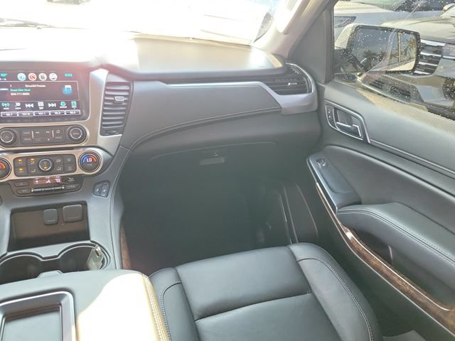 Used 2019 Chevrolet Tahoe LT w/ Luxury Package RWD image 24