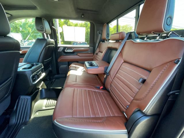 Used 2024 GMC Sierra 3500 Denali Ultimate AWD/4WD image 41