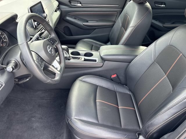 Used 2022 Nissan Altima 2.5 SR FWD image 11