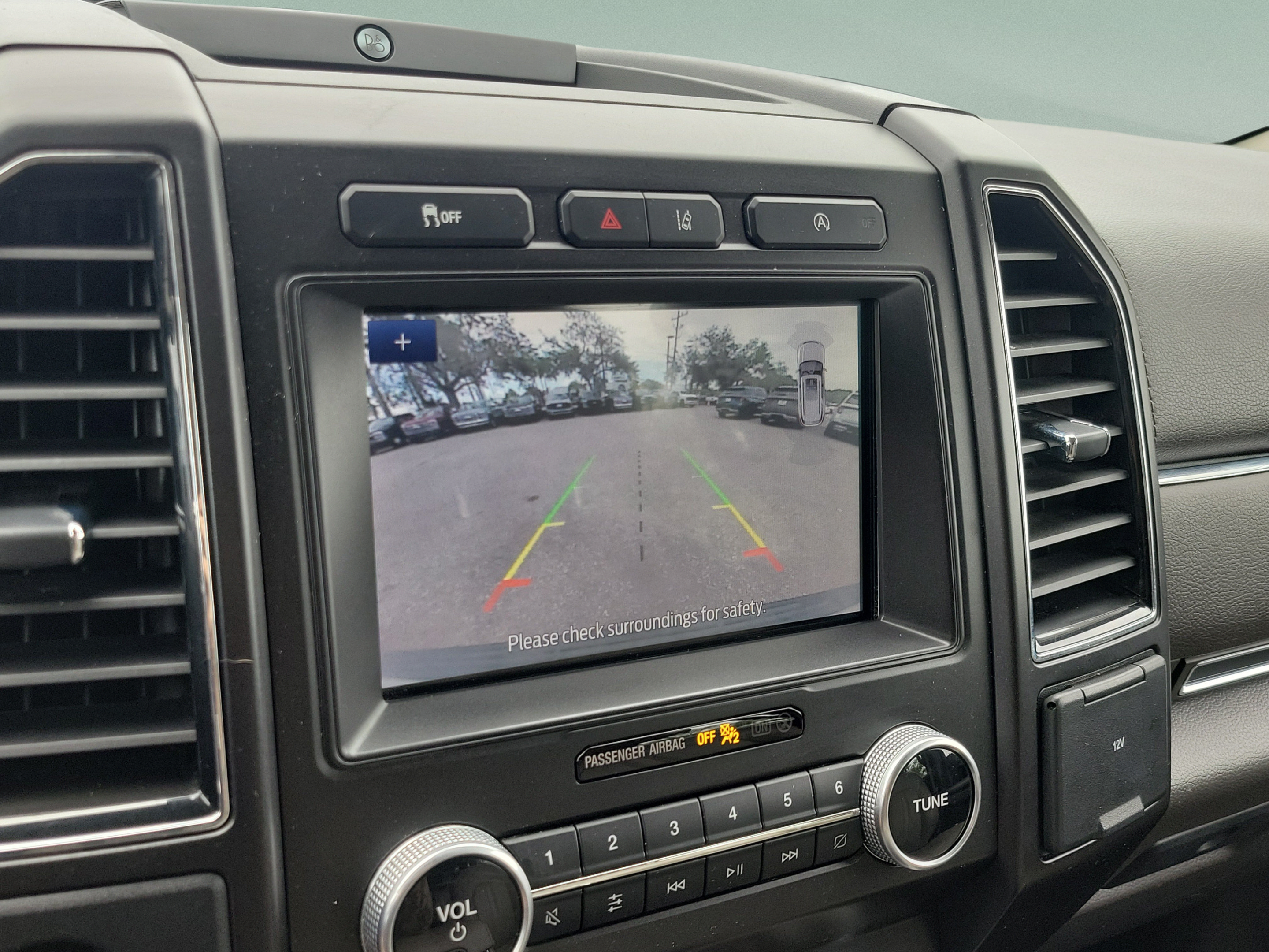 Certified 2021 Ford Expedition Max Limited RWD image 28