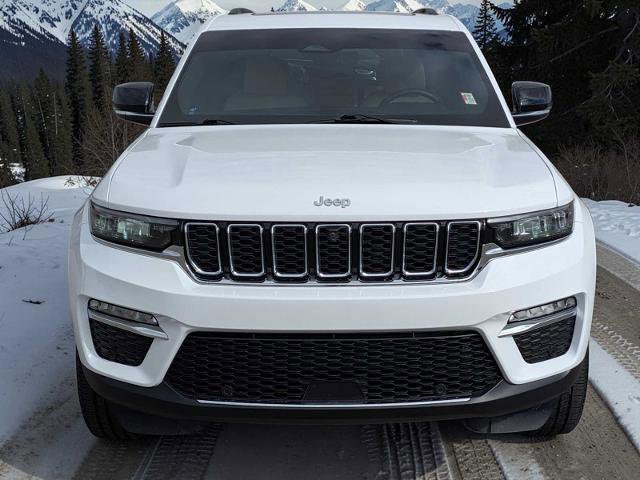 Used 2025 Jeep Grand Cherokee Limited w/ Luxury Tech Group II image 8