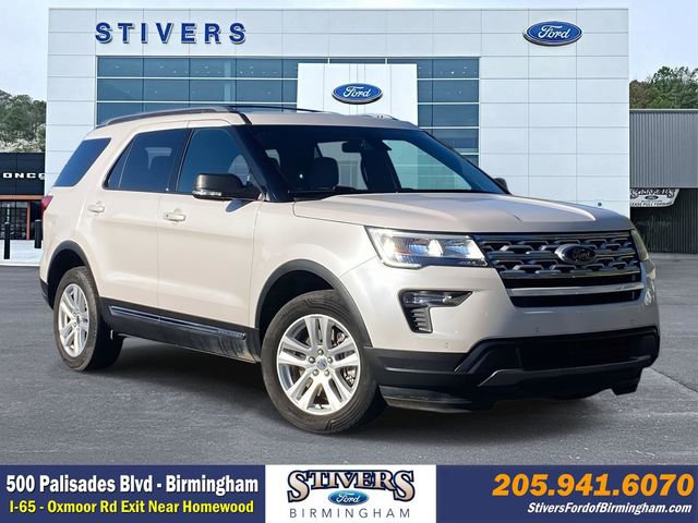 Certified 2019 Ford Explorer XLT w/ Equipment Group 202A image 1